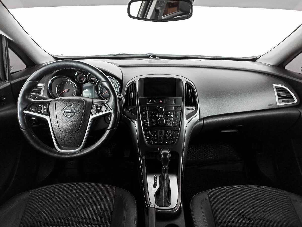 Купить Opel Astra, 2012, 148 901 км.. Фото: #9