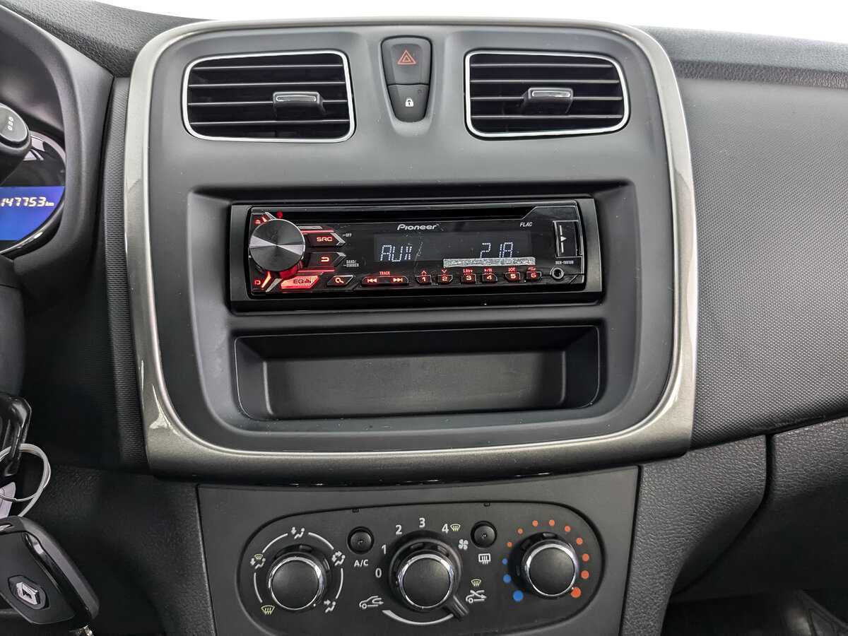 Купить Renault Logan, 2016, 147 751 км.. Фото: #12