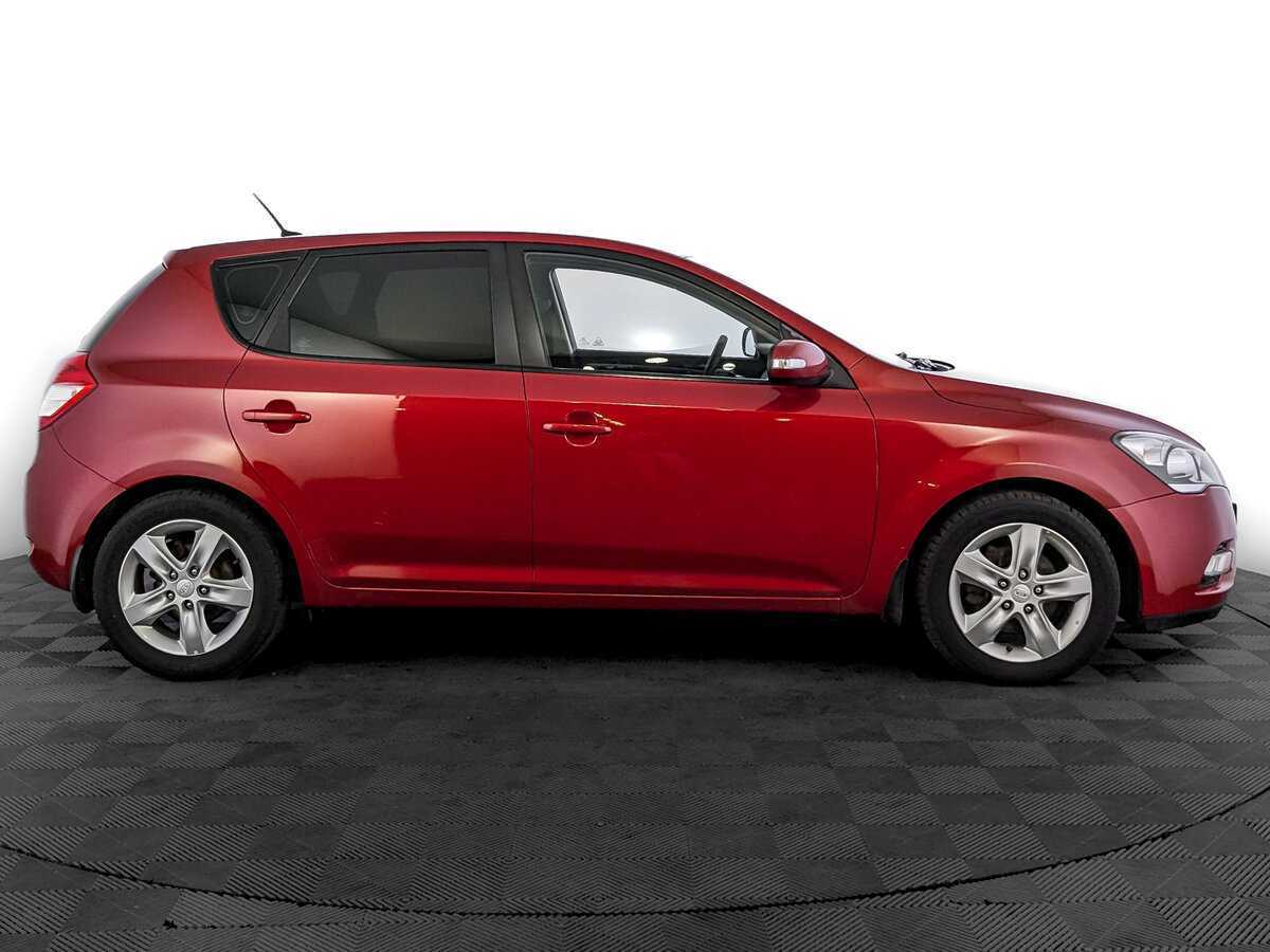 Купить Kia Ceed, 2012, 114 966 км.. Фото: #3
