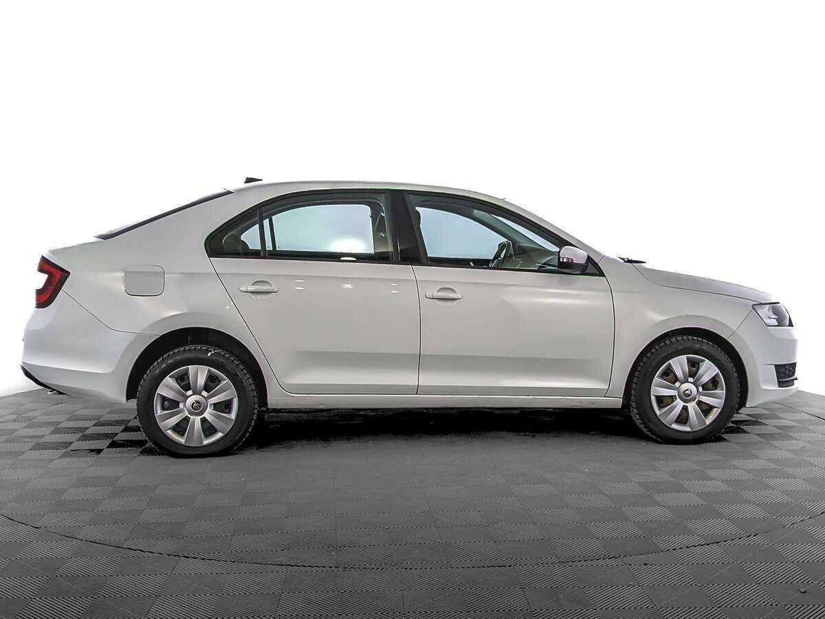 Купить Skoda Rapid, 2018, 112 381 км.. Фото: #3