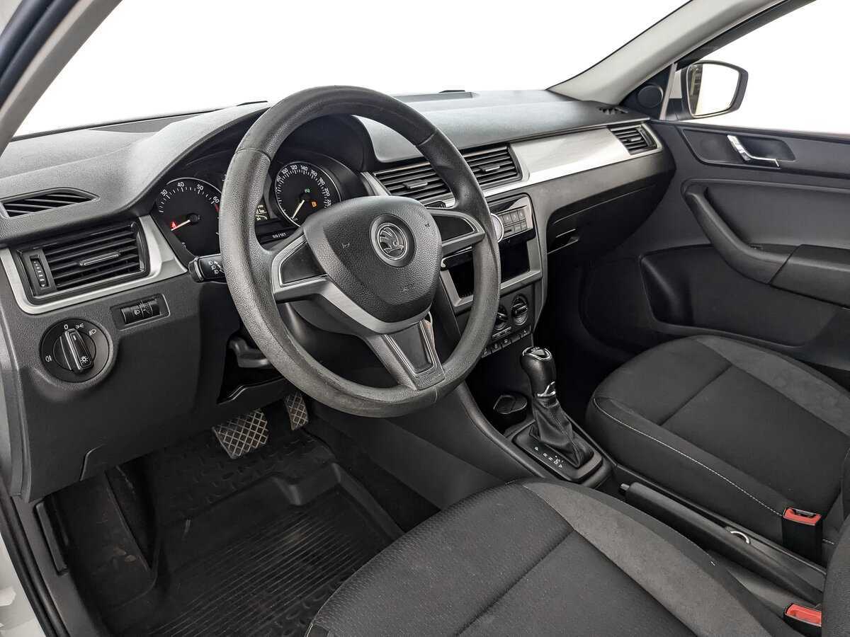 Купить Skoda Rapid, 2015, 177 980 км.. Фото: #10