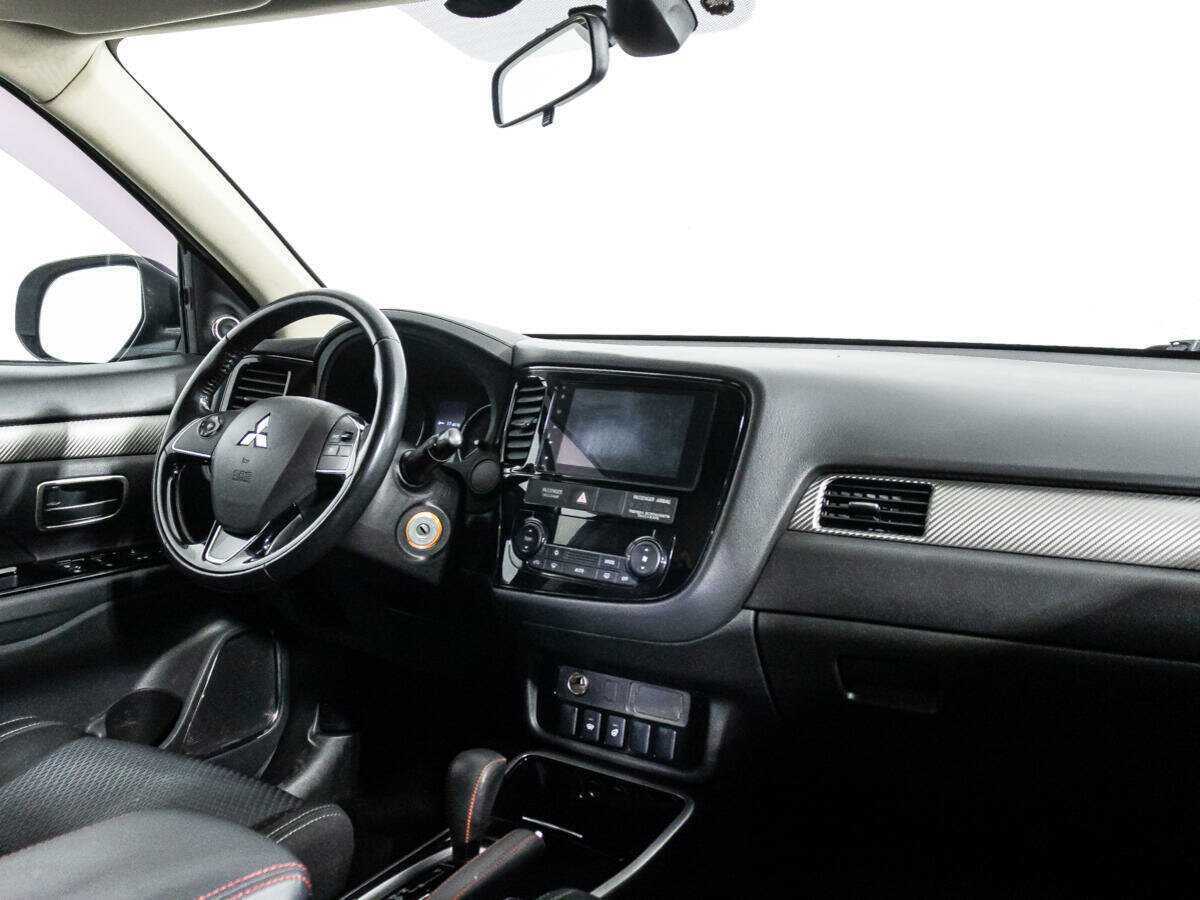 Купить Mitsubishi Outlander, 2017, 171 384 км.. Фото: #8
