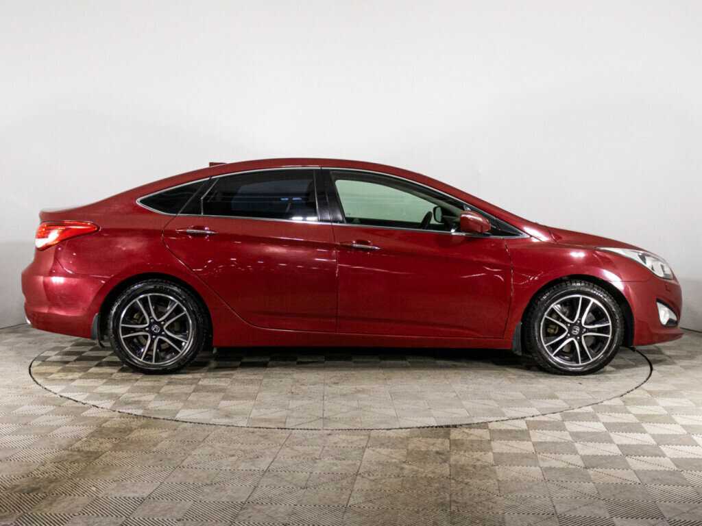 Купить Hyundai i40, 2013, 134 413 км.. Фото: #3