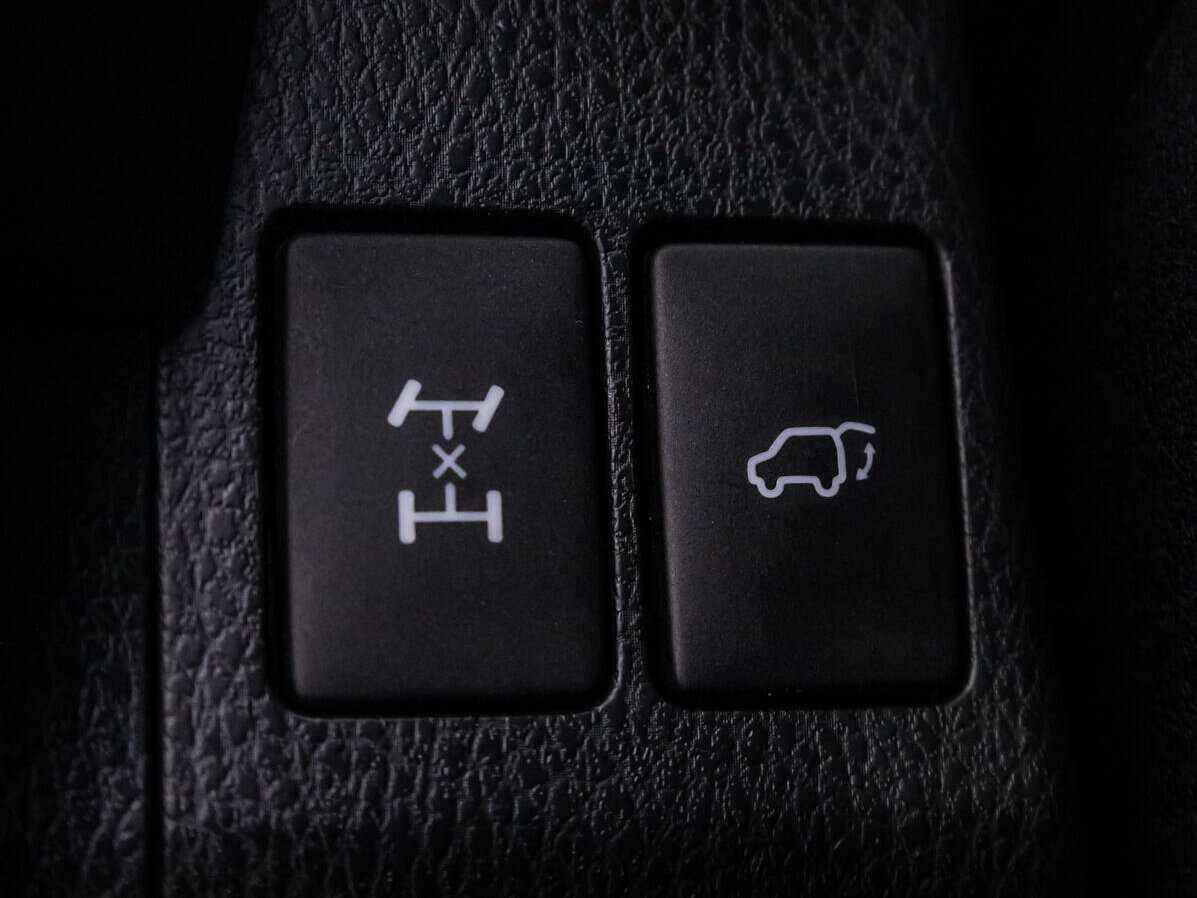 Купить Toyota RAV4, 2012, 121 797 км.. Фото: #10