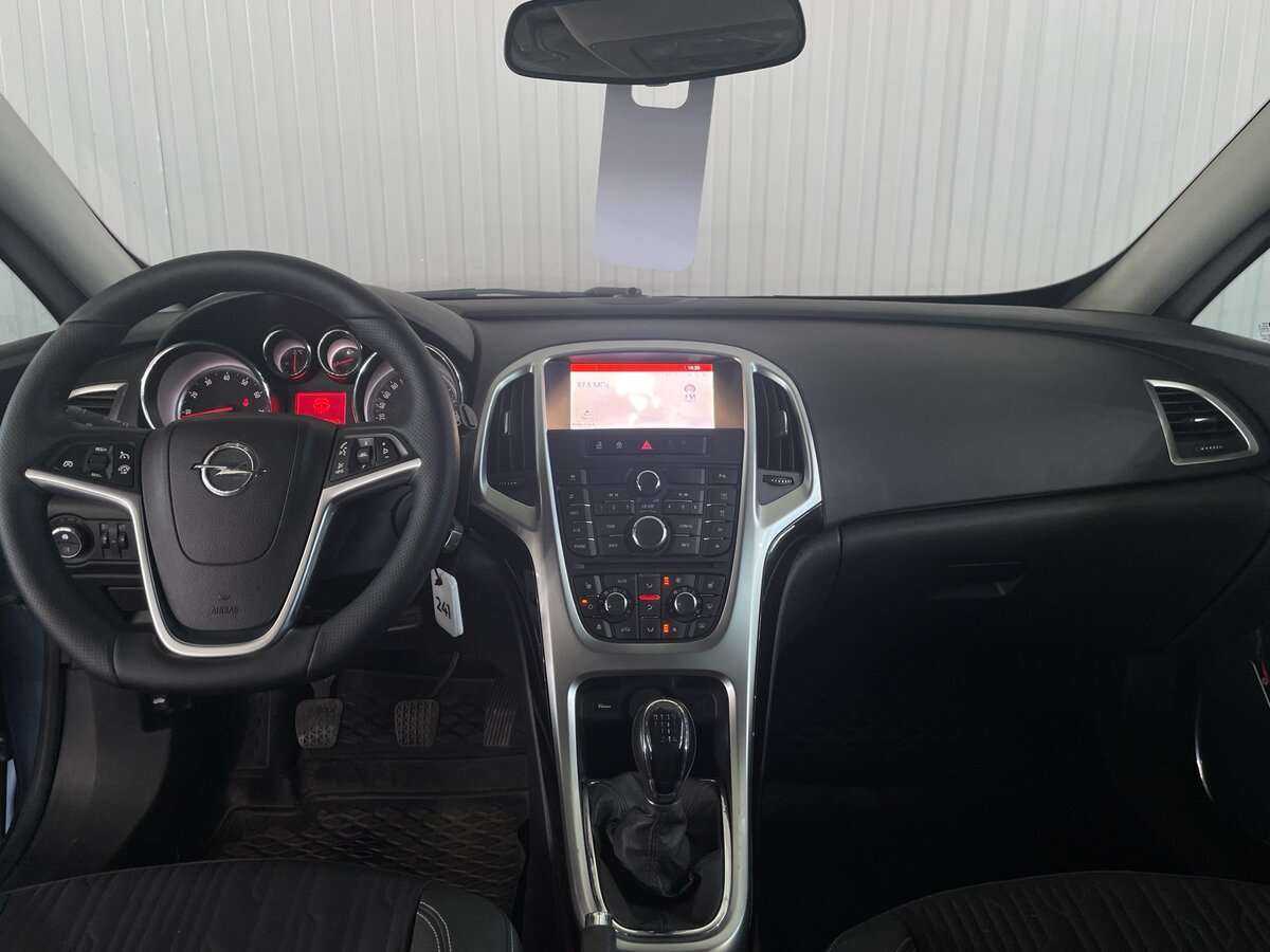 Купить Opel Astra, 2014, 148 770 км.. Фото: #8