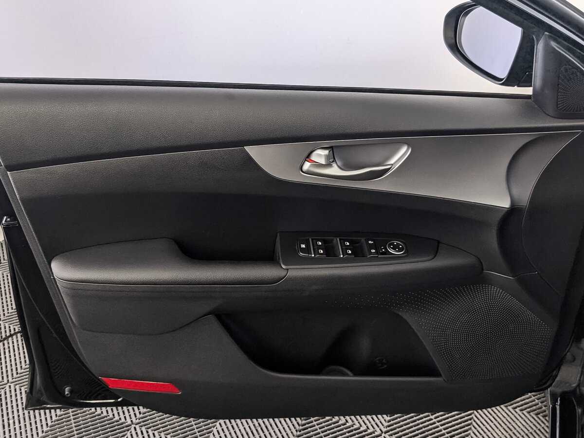 Купить Kia Cerato, 2022, 17 586 км.. Фото: #18