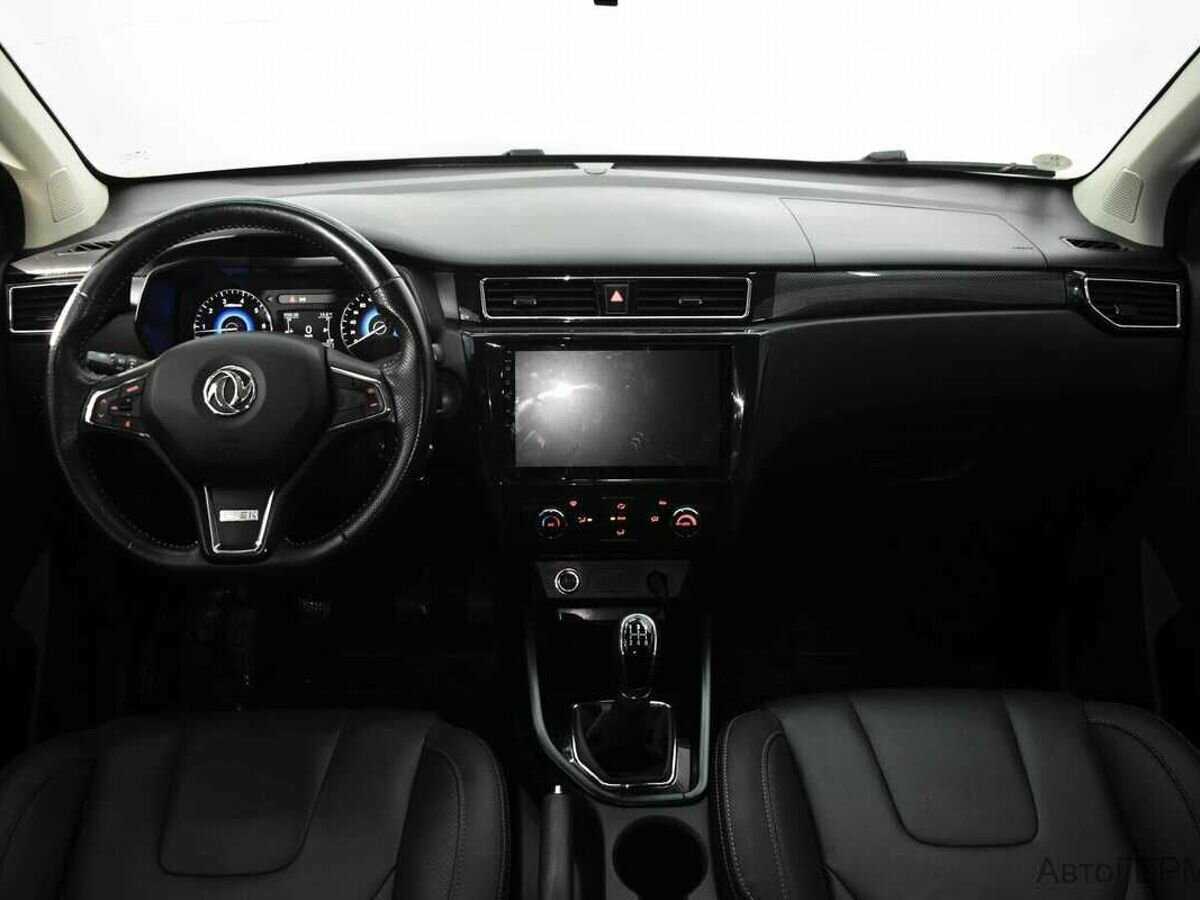 Купить Dongfeng 580, 2019, 69 657 км.. Фото: #4