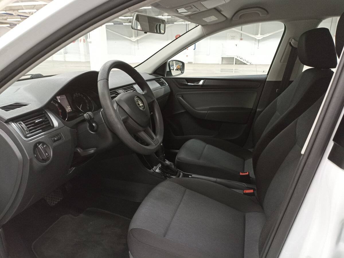 Купить Skoda Rapid, 2018, 71 741 км.. Фото: #15