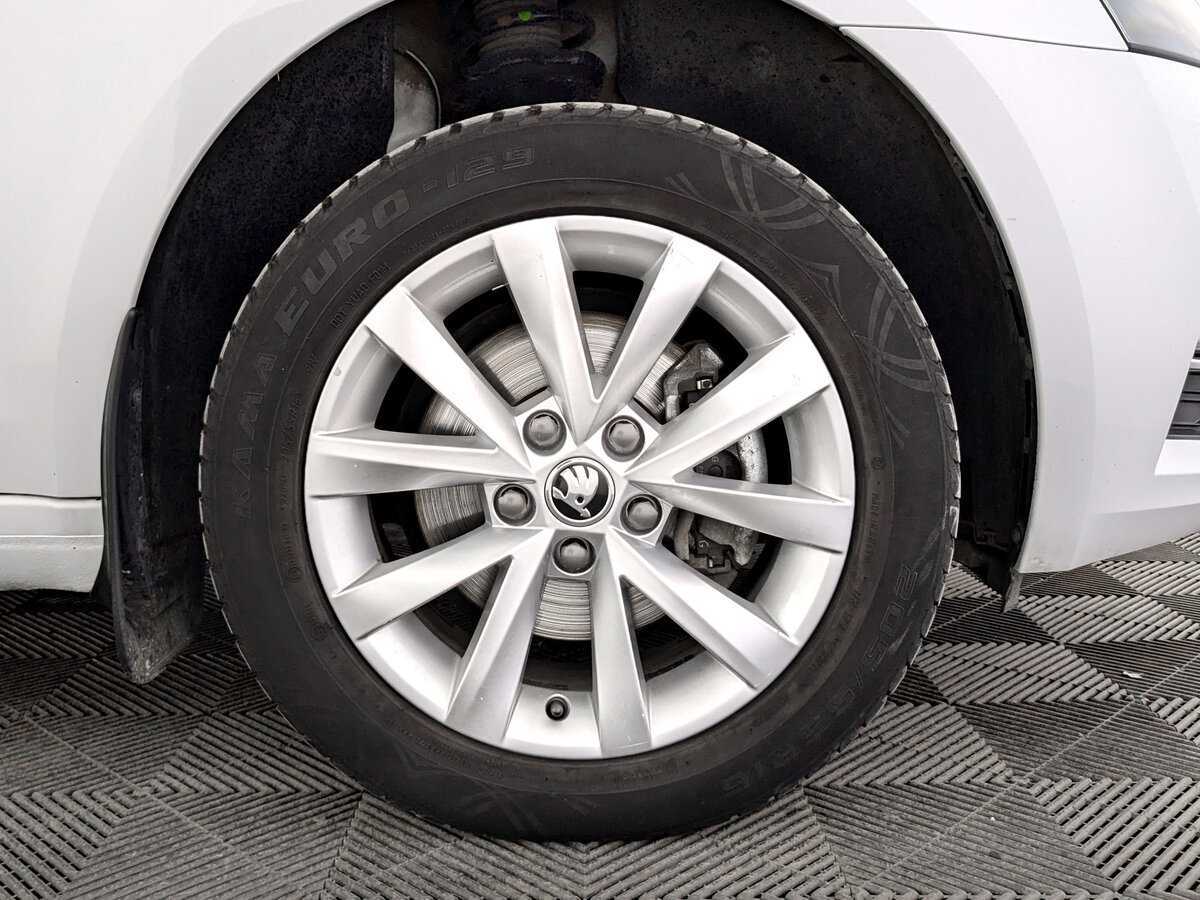 Купить Skoda Octavia, 2019, 147 437 км.. Фото: #16