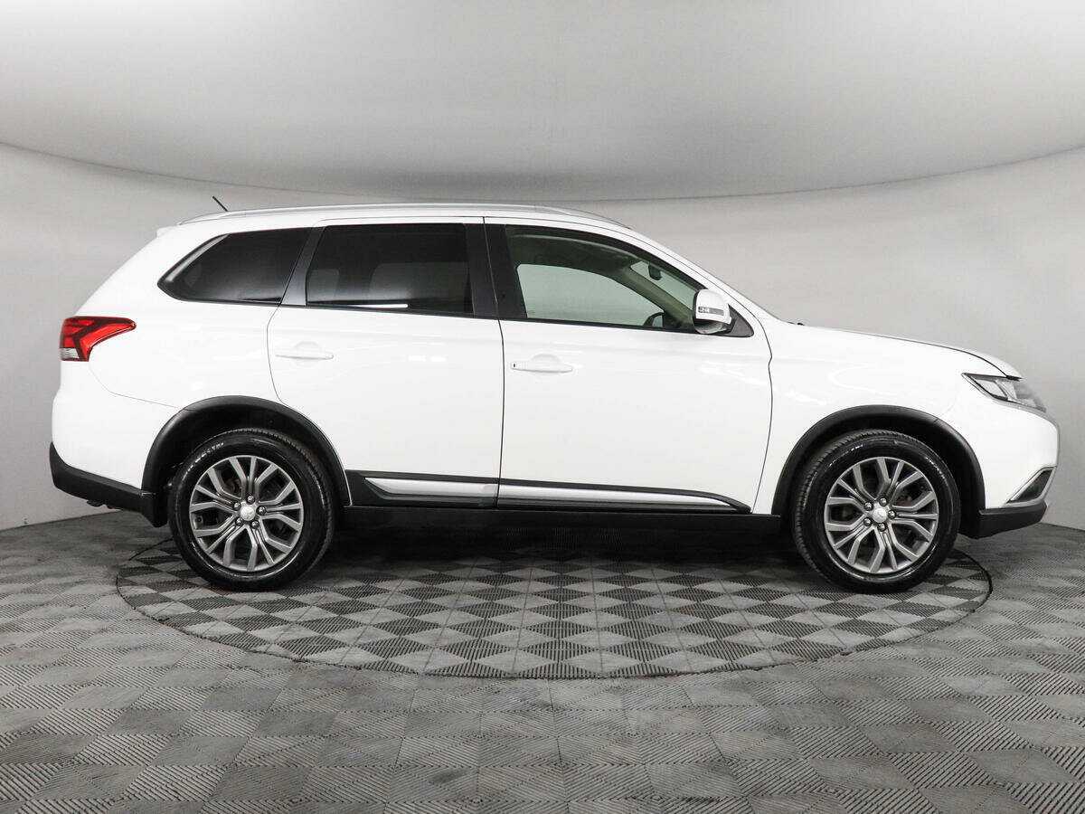 Купить Mitsubishi Outlander, 2015, 144 963 км.. Фото: #3