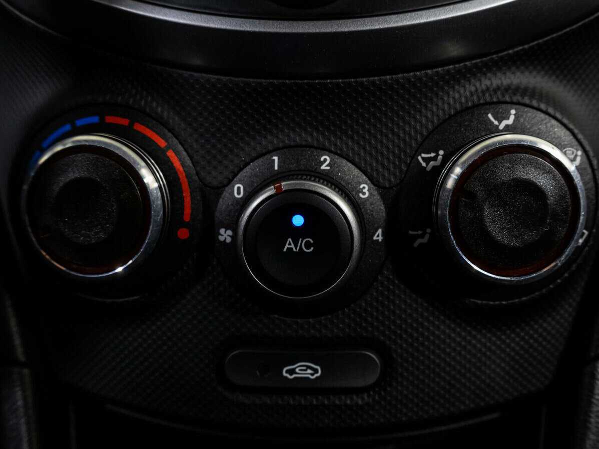 Купить Hyundai Solaris, 2016, 138 824 км.. Фото: #12