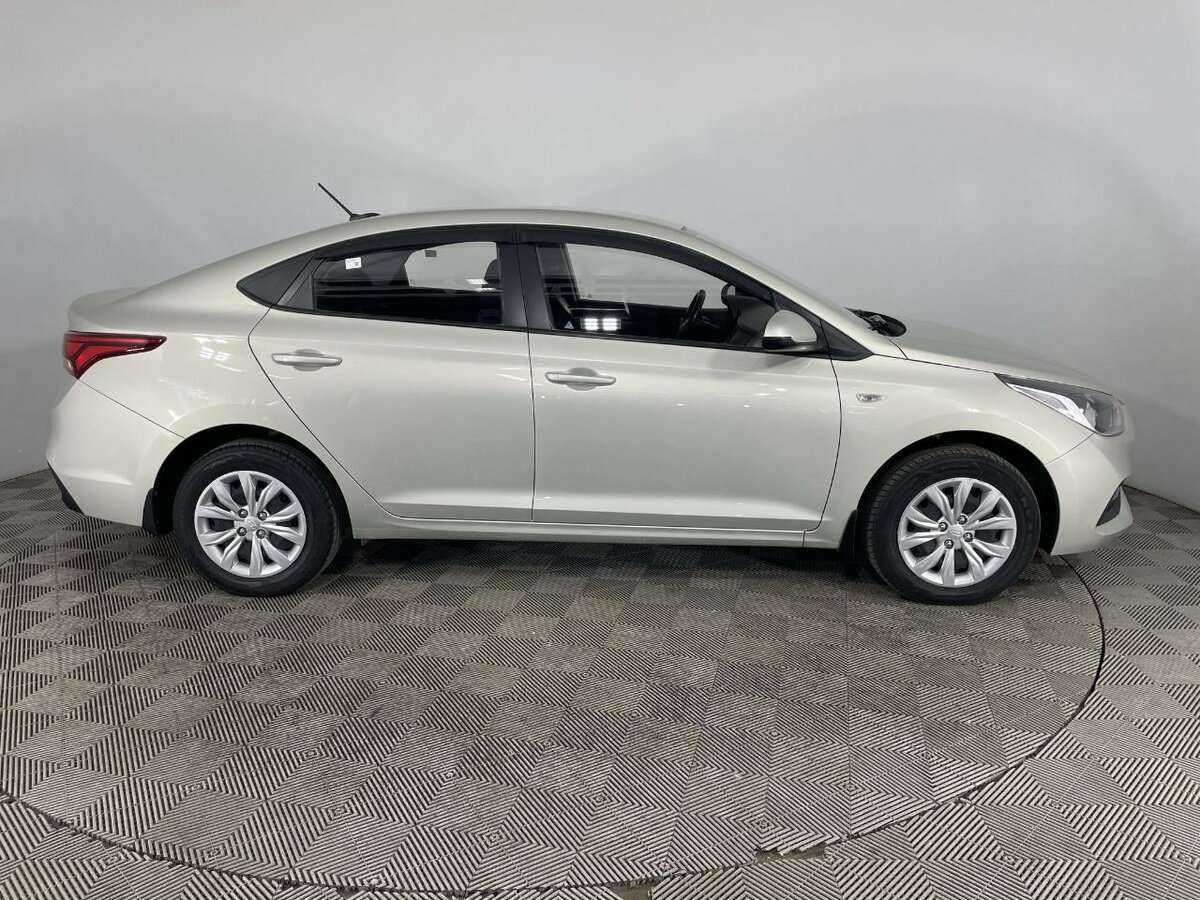Купить Hyundai Solaris, 2018, 69 242 км.. Фото: #3