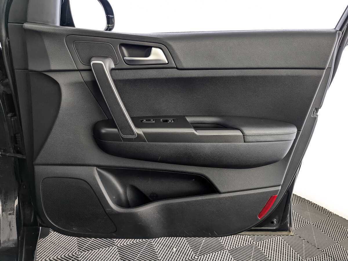 Купить Kia Sportage, 2018, 135 279 км.. Фото: #19