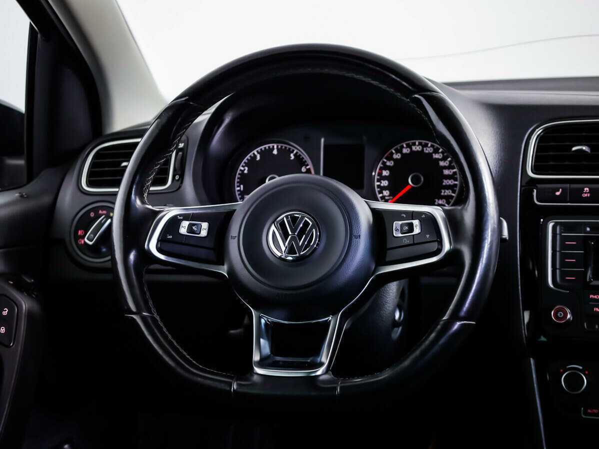 Купить Volkswagen Polo, 2017, 113 989 км.. Фото: #9