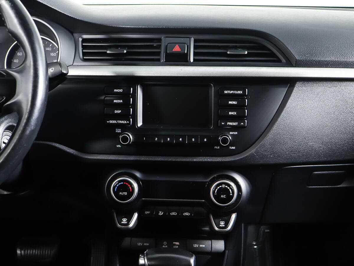 Купить Kia Rio, 2018, 101 068 км.. Фото: #12