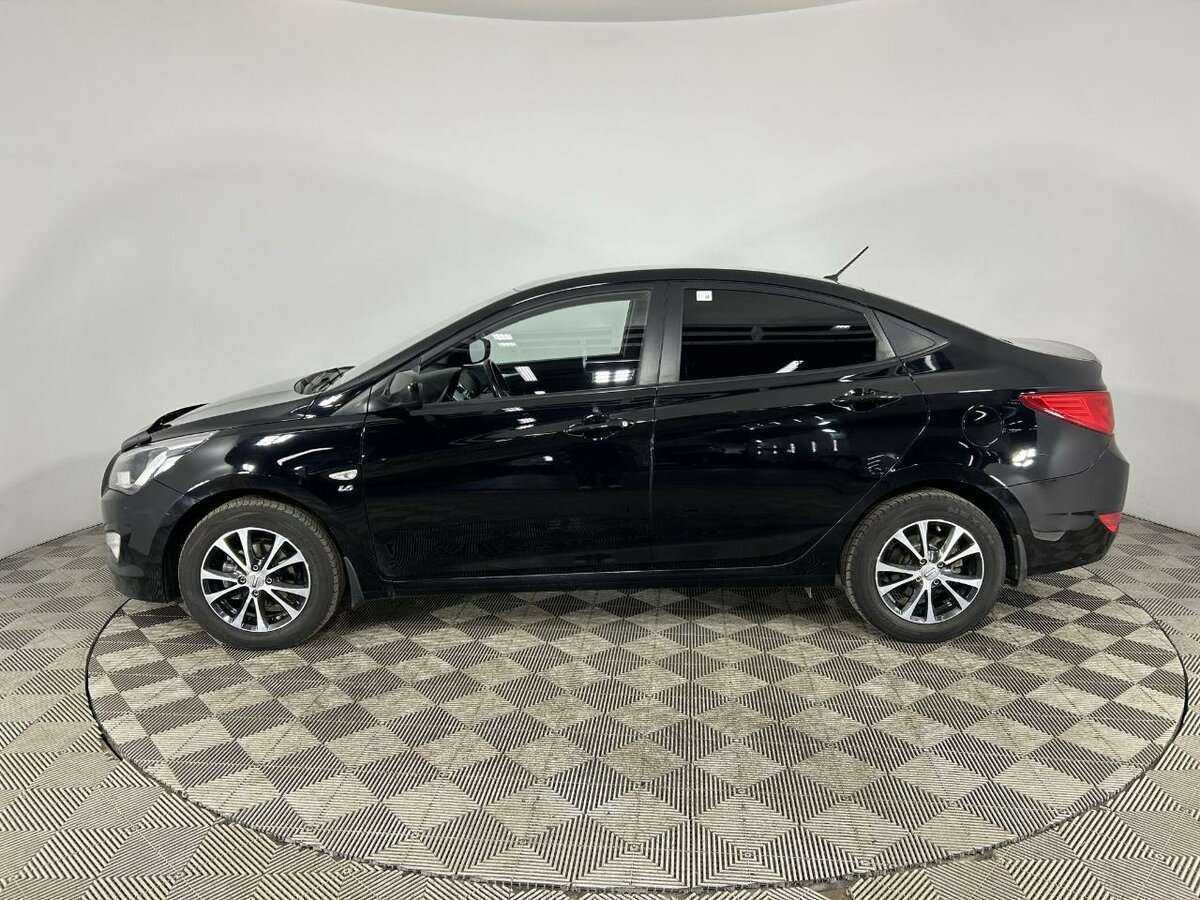 Купить Hyundai Solaris, 2015, 66 300 км.. Фото: #4