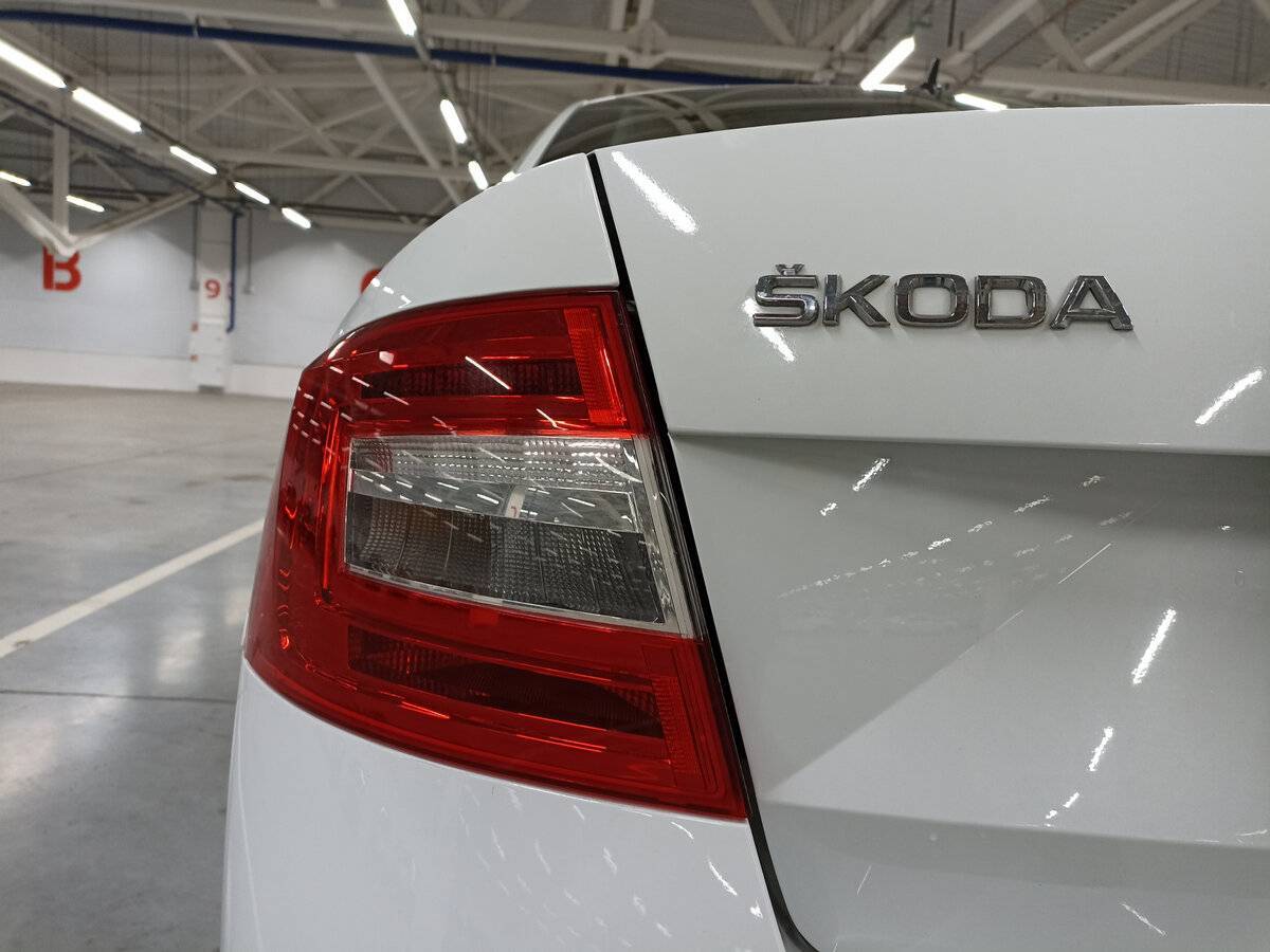 Купить Skoda Octavia, 2018, 169 989 км.. Фото: #8