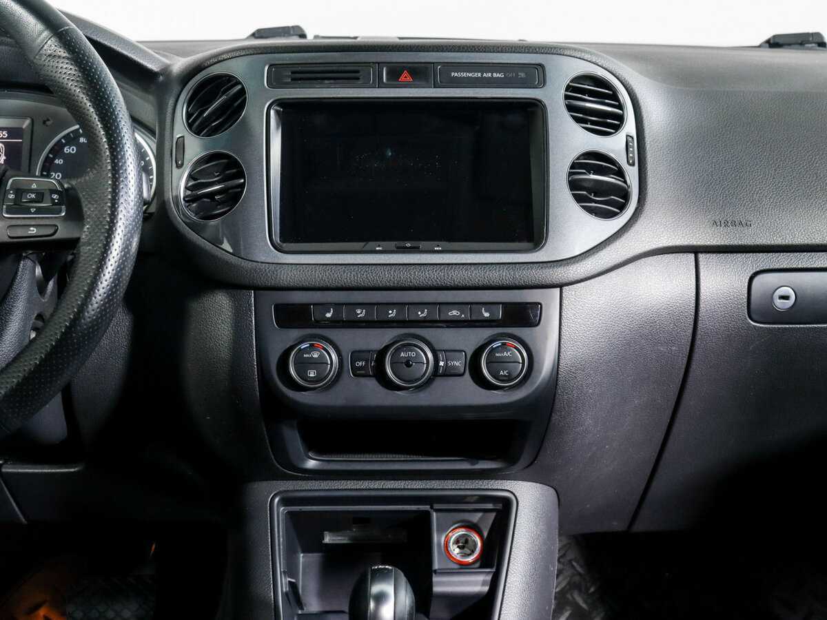 Купить Volkswagen Tiguan, 2015, 121 218 км.. Фото: #12