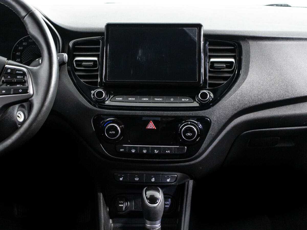 Купить Hyundai Solaris, 2021, 65 231 км.. Фото: #13