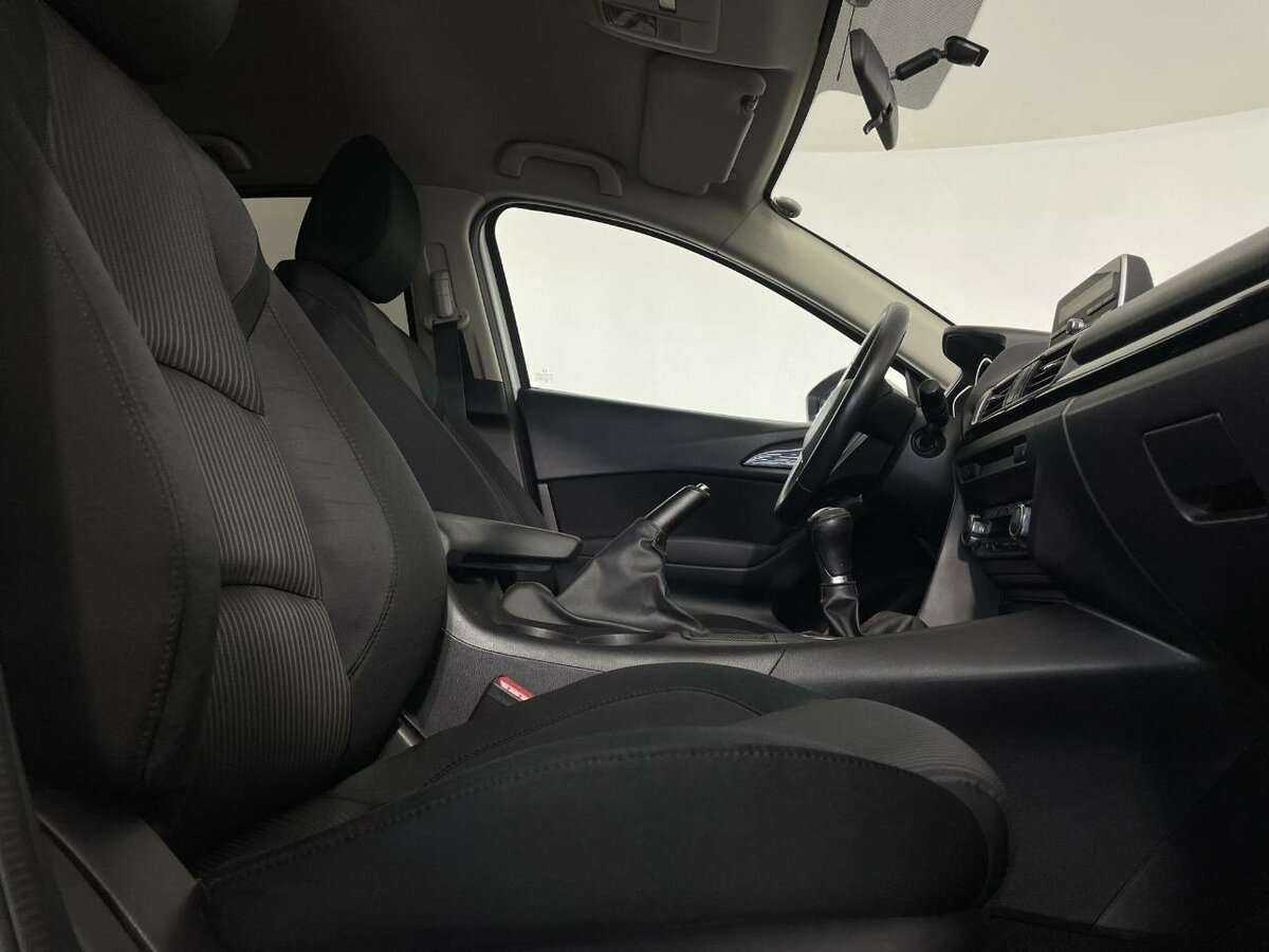 Купить Mazda 3, 2014, 144 463 км.. Фото: #13