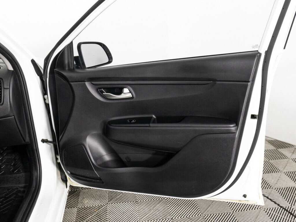 Купить Kia Rio, 2020, 119 129 км.. Фото: #26