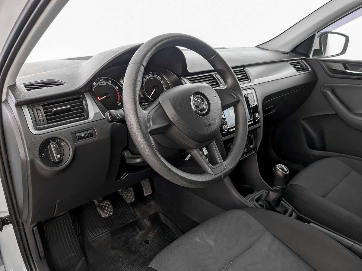 Купить Skoda Rapid, 2017, 117 370 км.. Фото: #13