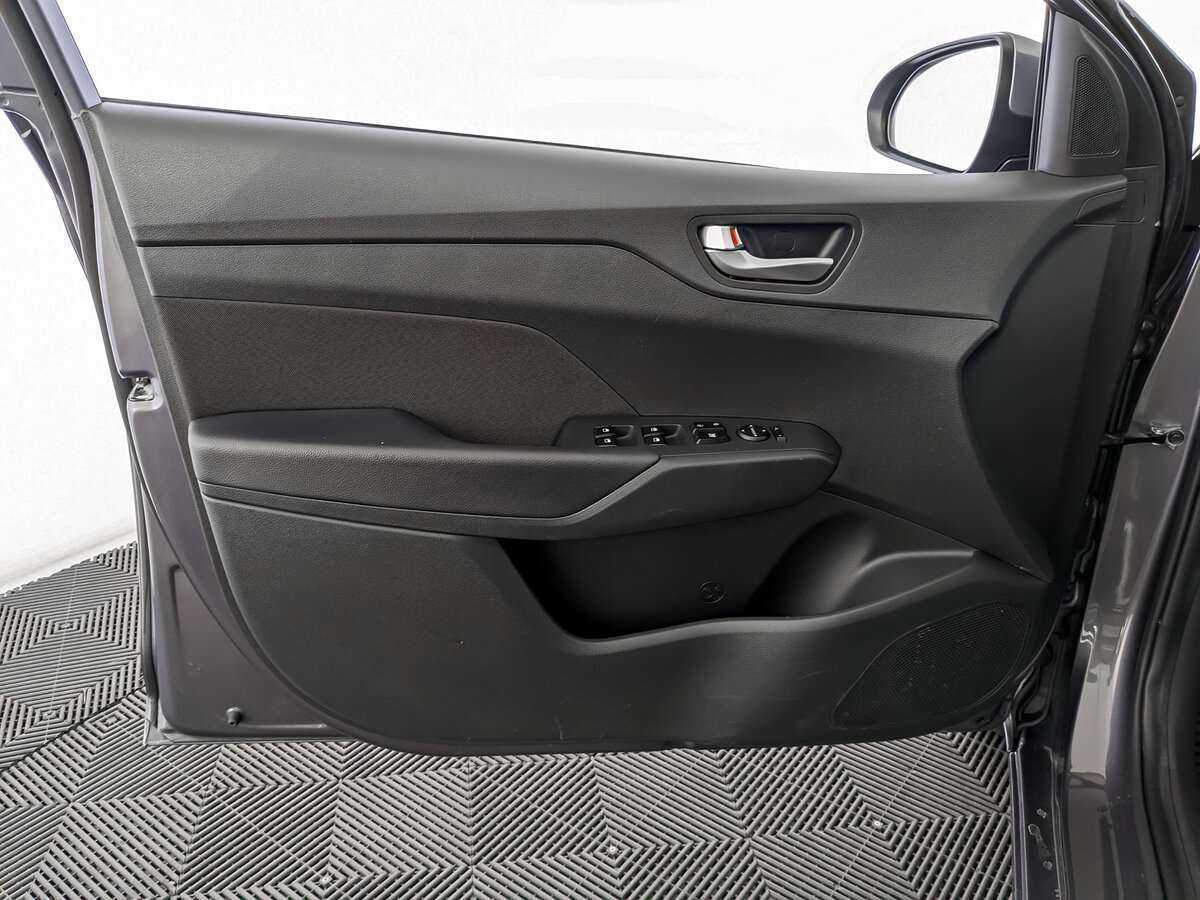 Купить Hyundai Solaris, 2022, 36 075 км.. Фото: #13