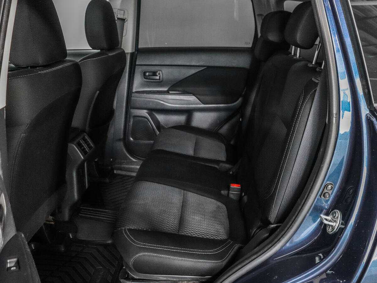 Купить Mitsubishi Outlander, 2018, 185 539 км.. Фото: #9