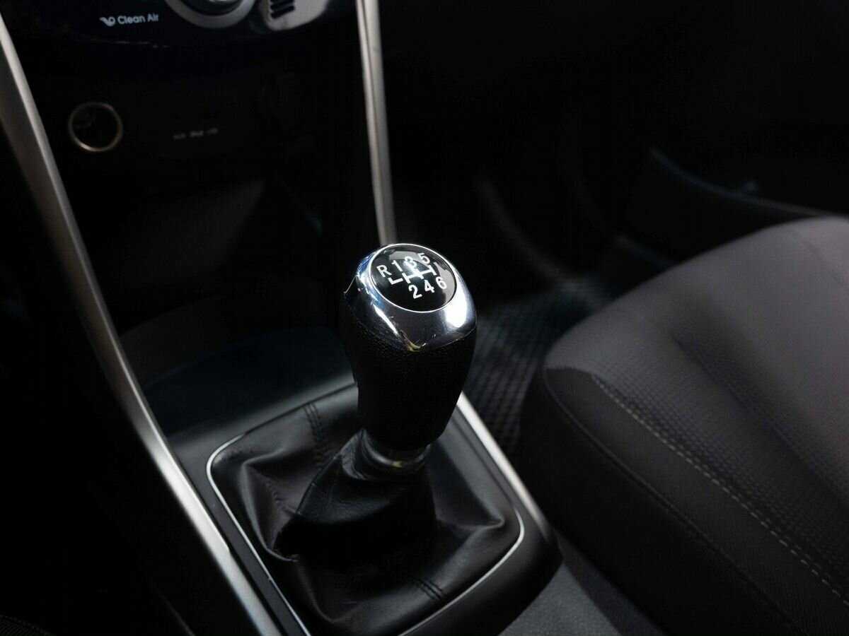 Купить Hyundai i30, 2013, 181 905 км.. Фото: #18