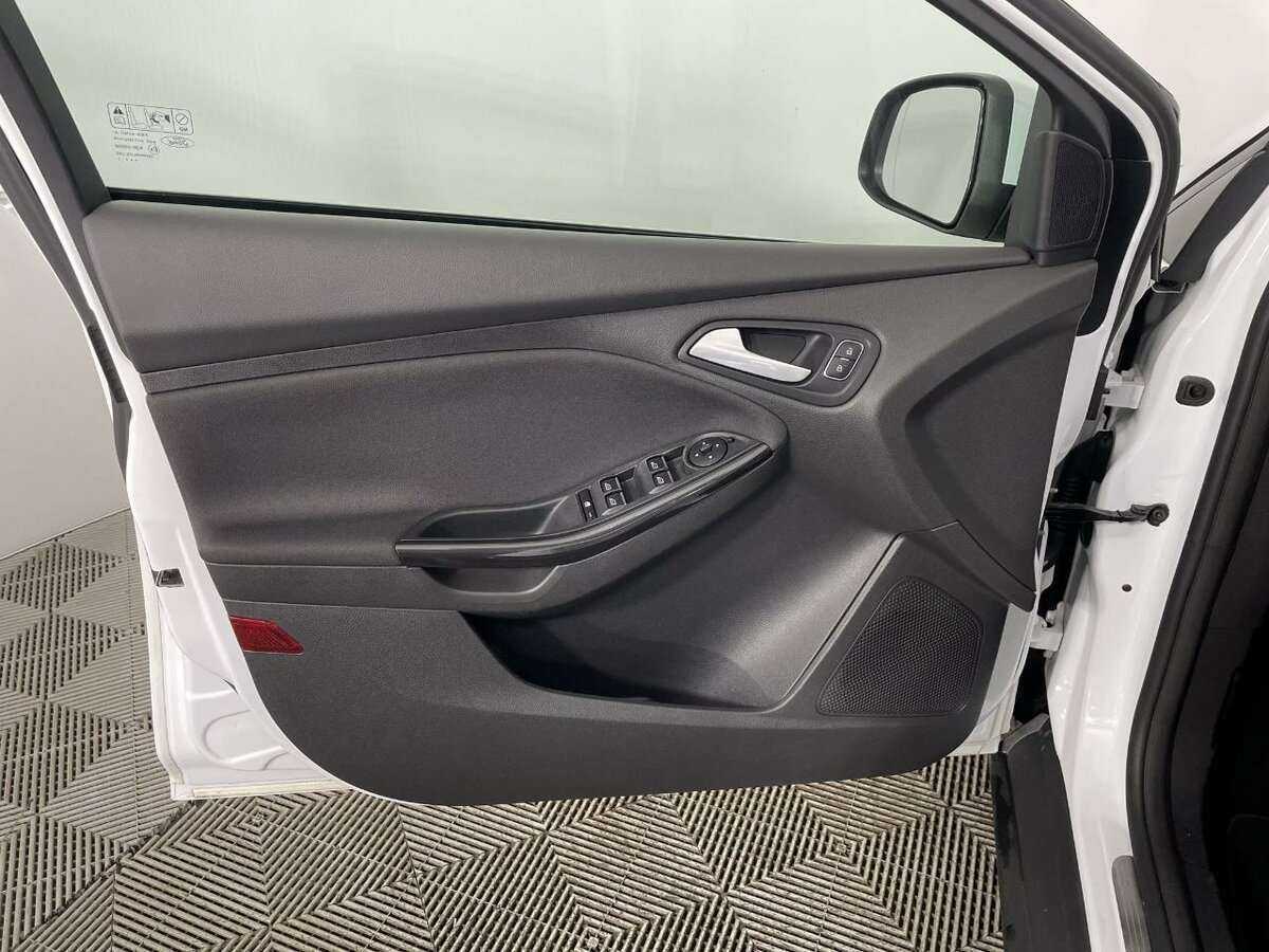 Купить Ford Focus, 2017, 119 920 км.. Фото: #7