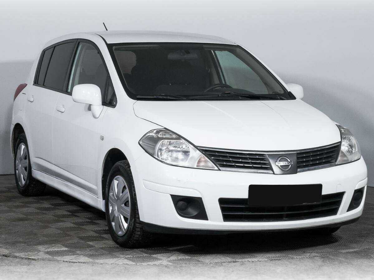 Купить Nissan Tiida, 2013, 140 737 км.. Фото: #2