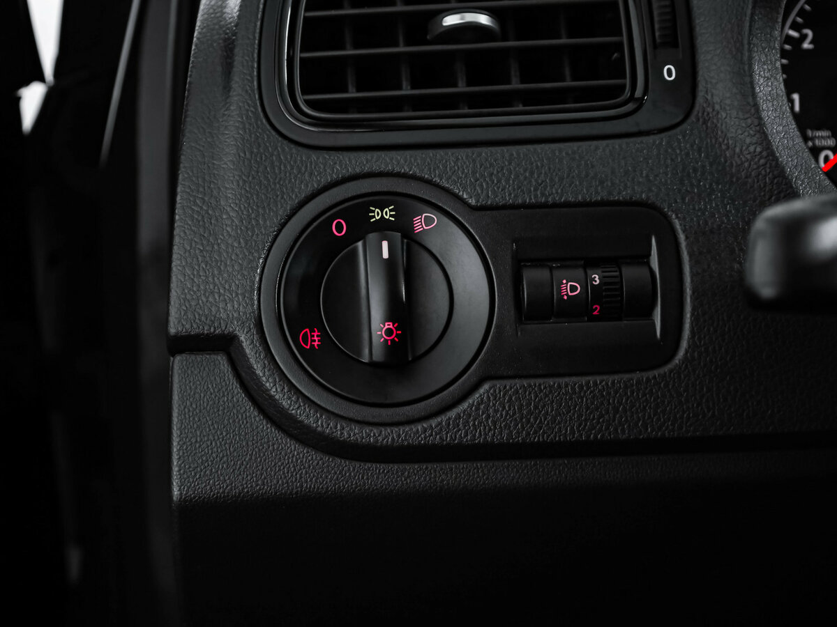 Купить Volkswagen Polo, 2018, 163 033 км.. Фото: #13