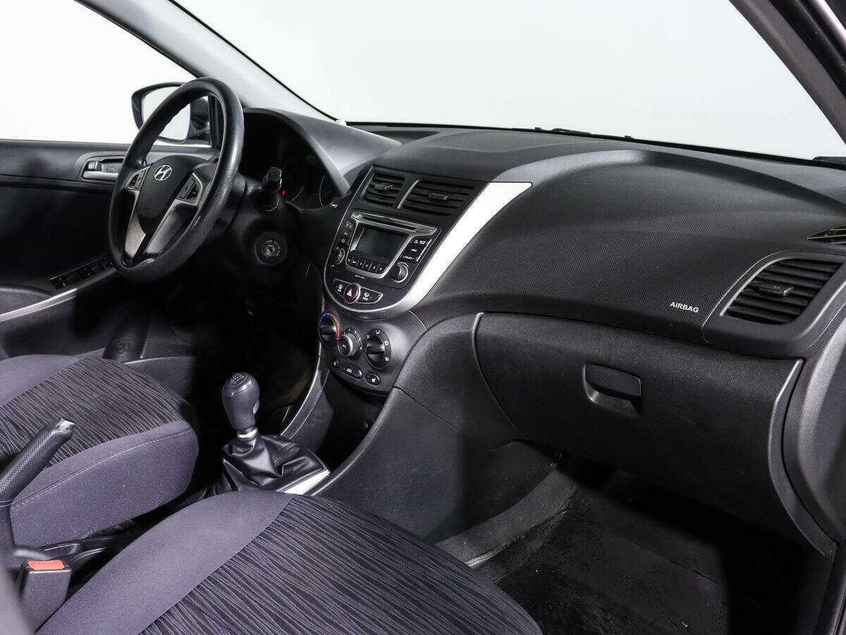 Купить Hyundai Solaris, 2016, 89 274 км.. Фото: #9