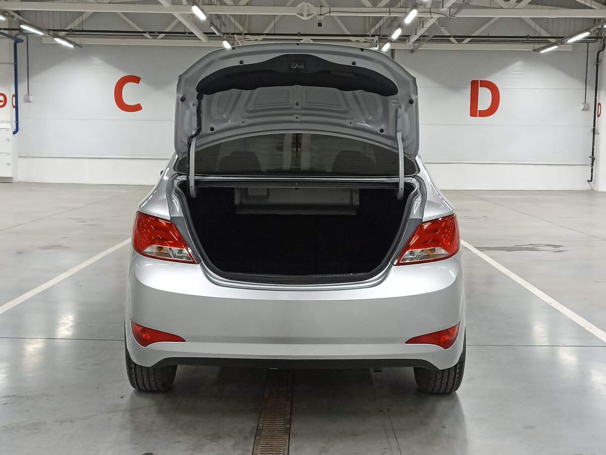 Купить Hyundai Solaris, 2016, 80 397 км.. Фото: #9