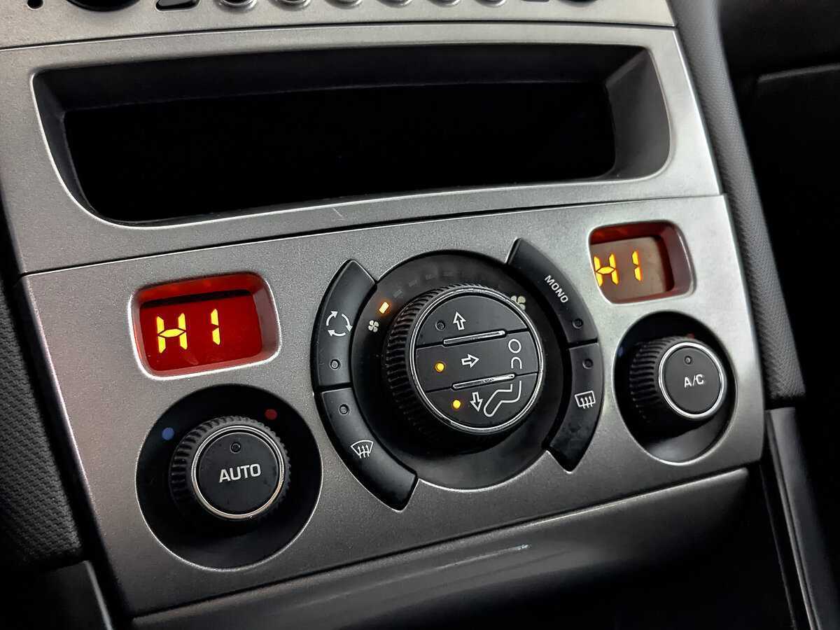 Купить Peugeot 408, 2016, 110 723 км.. Фото: #18