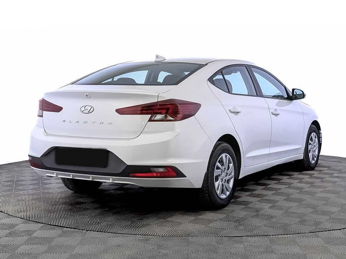 Купить Hyundai Elantra, 2019, 52 091 км.. Фото: #4