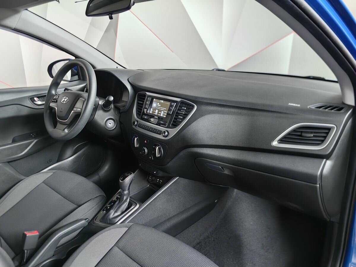 Купить Hyundai Solaris, 2017, 64 021 км.. Фото: #8