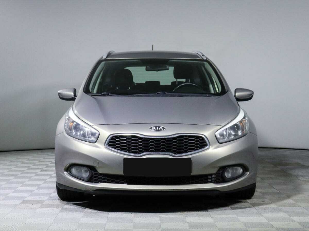 Купить Kia Ceed, 2013, 169 619 км.. Фото: #1