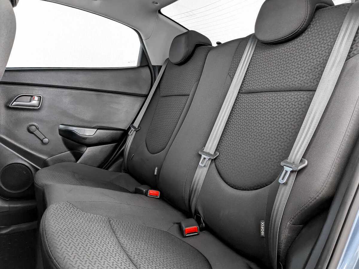 Купить Kia Rio, 2015, 132 369 км.. Фото: #9