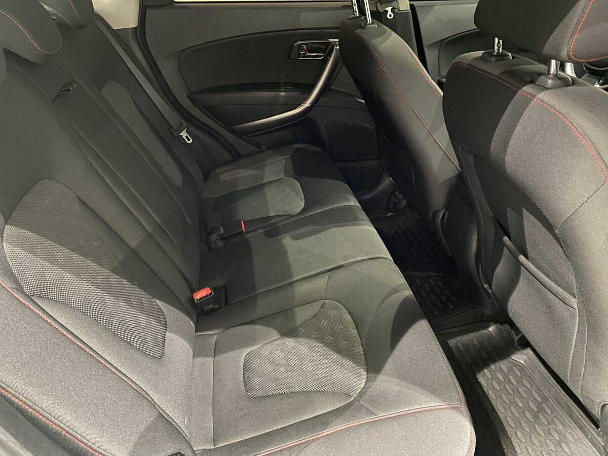 Купить FAW Besturn X80, 2017, 124 388 км.. Фото: #10