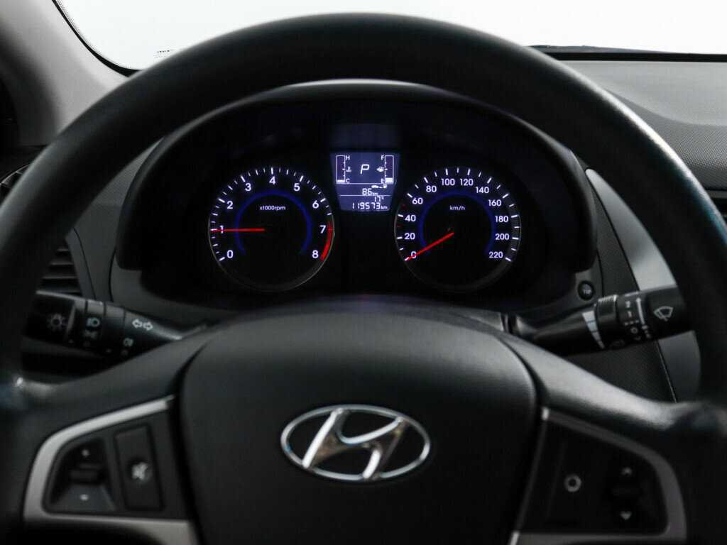 Купить Hyundai Solaris, 2015, 119 572 км.. Фото: #12