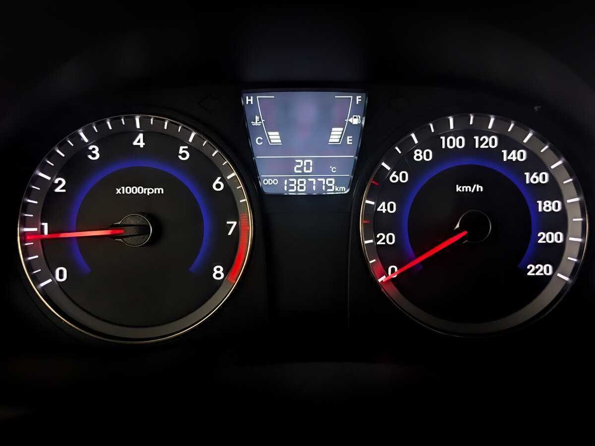 Купить Hyundai Solaris, 2012, 138 770 км.. Фото: #10