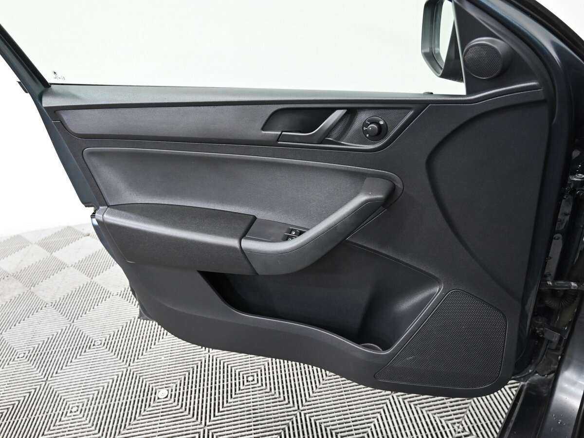 Купить Skoda Rapid, 2016, 124 000 км.. Фото: #8