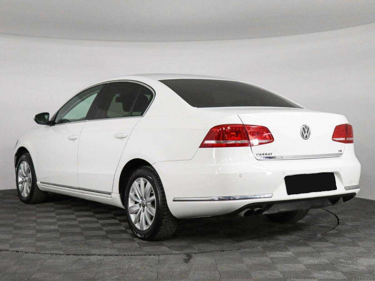 Купить Volkswagen Passat, 2013, 121 557 км.. Фото: #6
