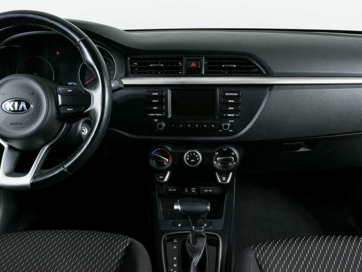 Купить Kia Rio, 2017, 92 302 км.. Фото: #9