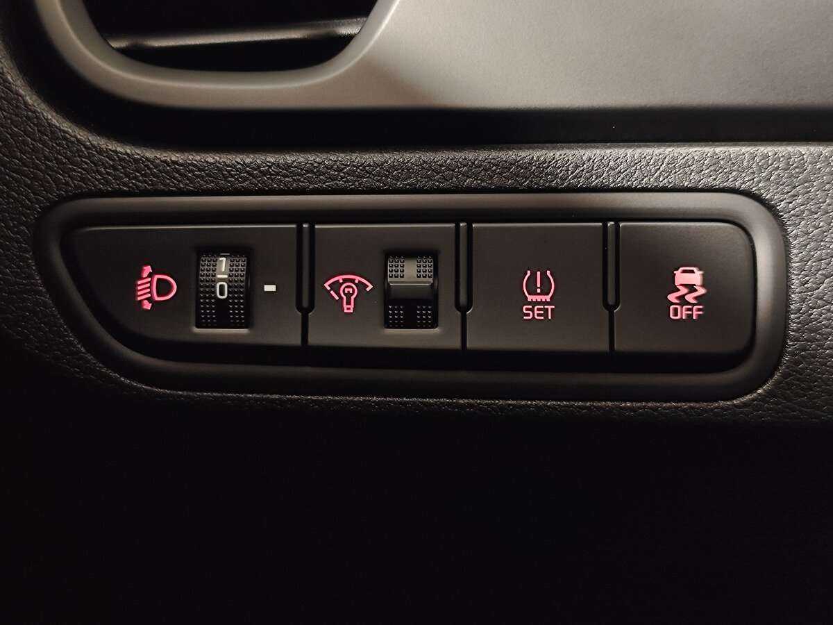 Купить Kia Rio, 2021, 64 000 км.. Фото: #17