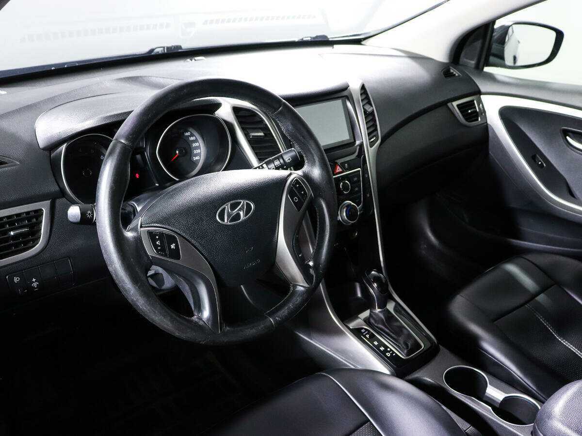Купить Hyundai i30, 2012, 125 680 км.. Фото: #13