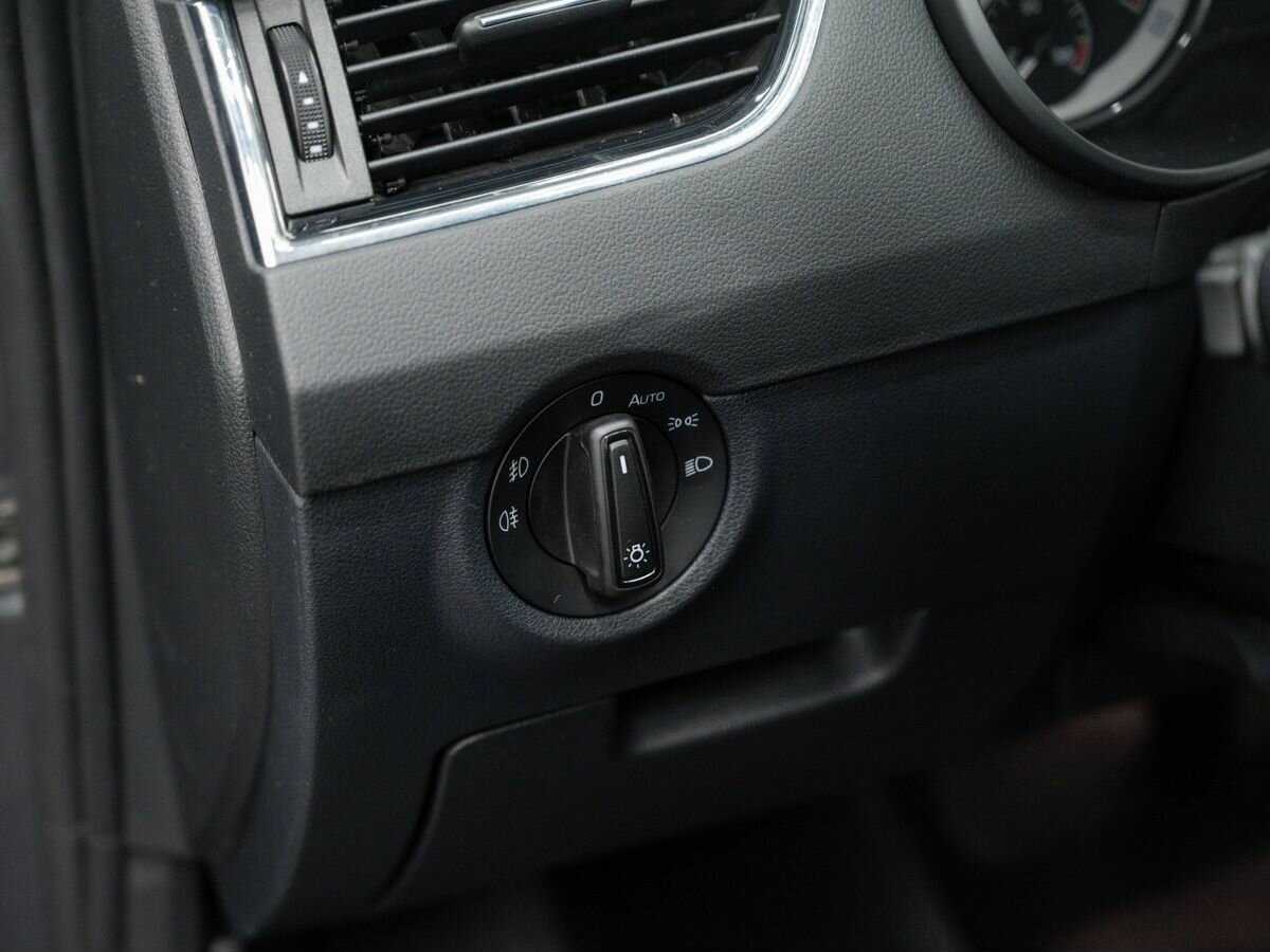 Купить Skoda Octavia, 2017, 202 064 км.. Фото: #15