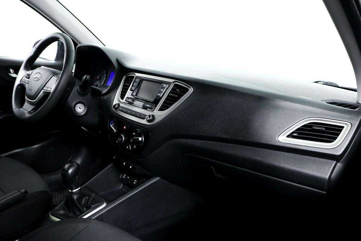 Купить Hyundai Solaris, 2021, 131 303 км.. Фото: #8