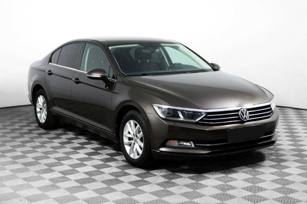Купить Volkswagen Passat, 2016, 130 800 км.. Фото: #2